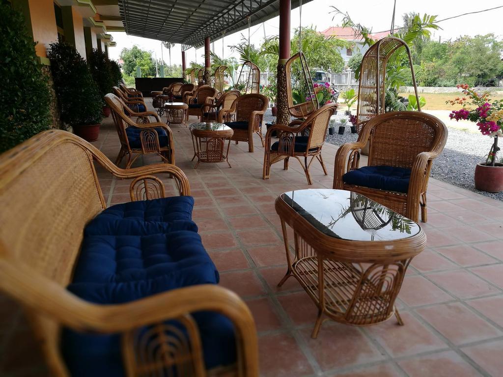 Nomads Guesthouse Kampot Eksteriør billede