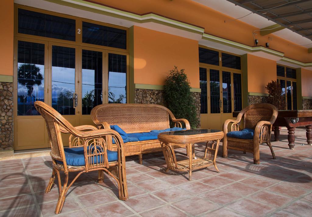Nomads Guesthouse Kampot Eksteriør billede