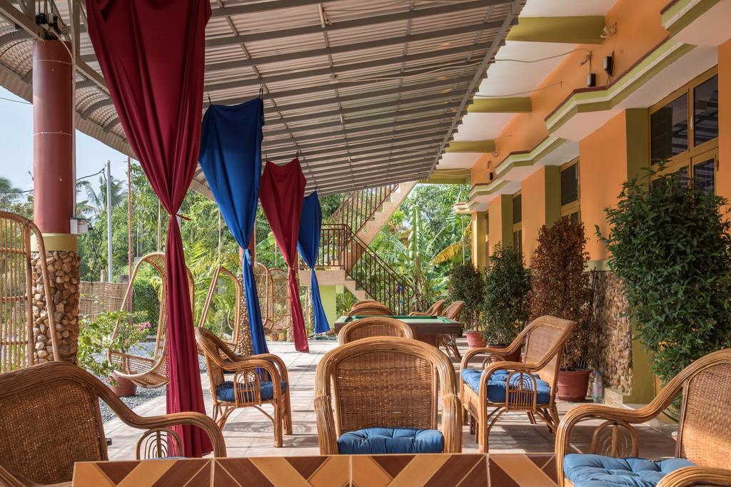 Nomads Guesthouse Kampot Eksteriør billede
